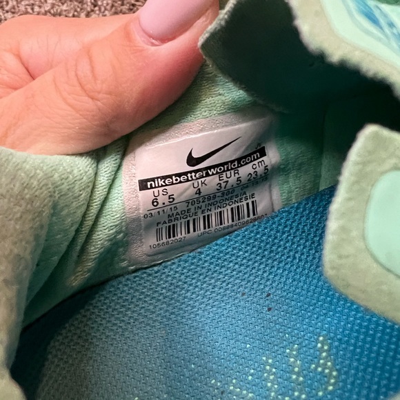 Nike Flex Fury 2 - Picture 3 of 5